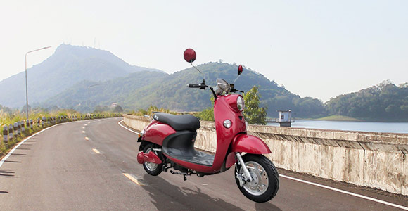 踏板車