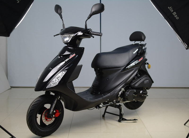 踏板車 150